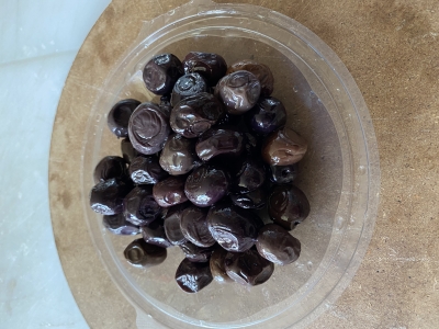 Siyah Zeytin Gemlik Doğal Fermente  Yağlı Sele 0.5 Kg