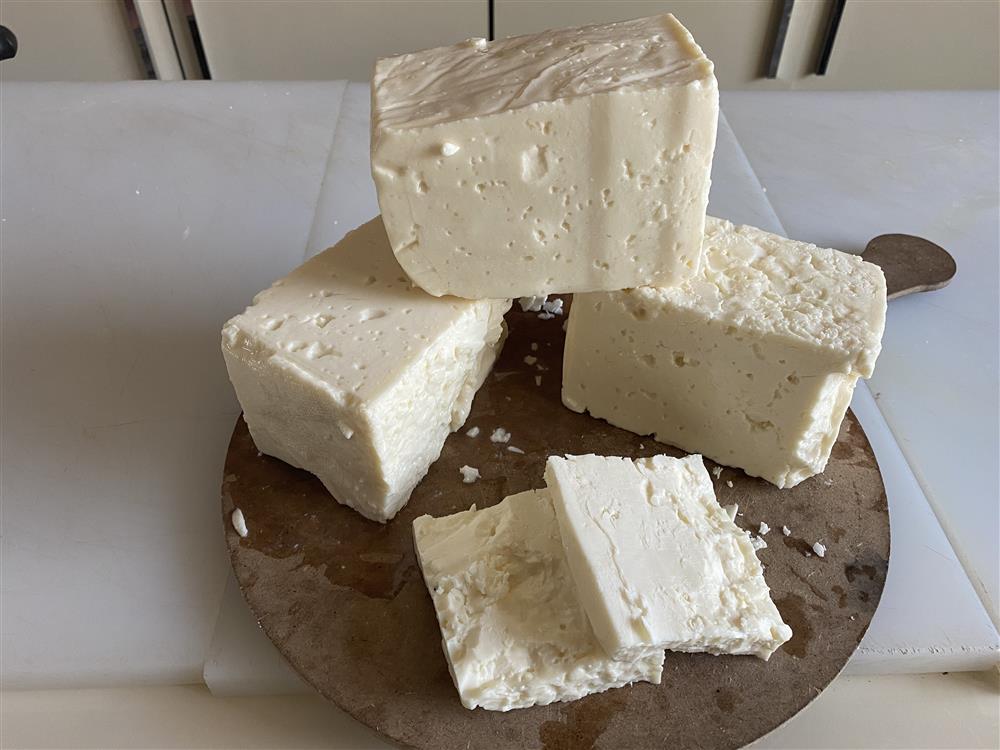 Ezine Peyniri (0.6 0.65 Kg)